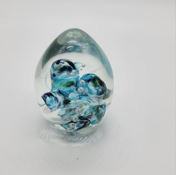 Vintage Hand-Blown Paperweight - Picture 5 of 9